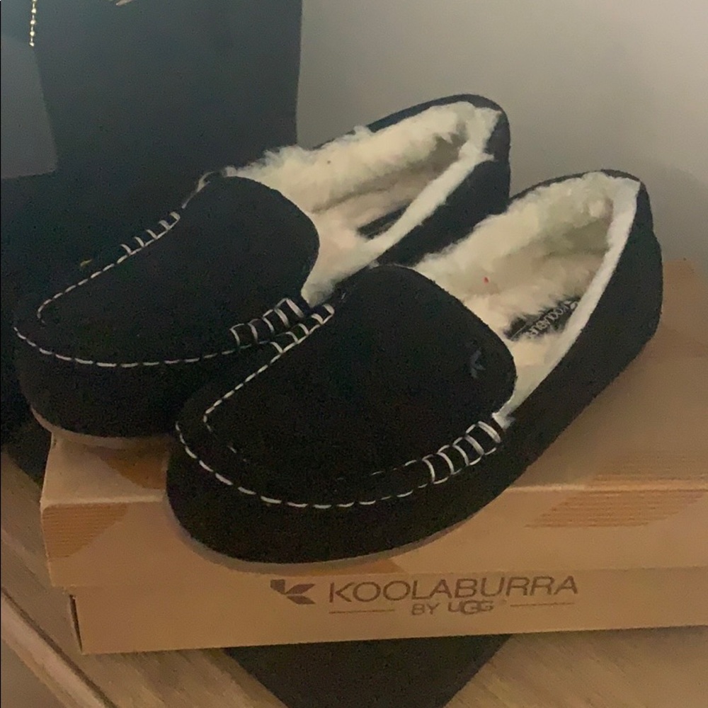 Koolaburra by Ugg Slippers